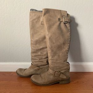 Steve Madden size 10 boots